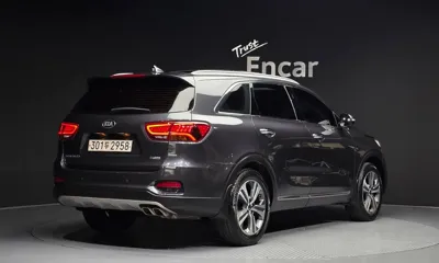 Kia Sorento 2018, 107350 км, за 10174.61 USD