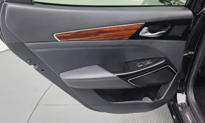 Kia K7 2016, 112388 км, за 6494.18 USD - фото 25