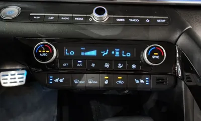 Hyundai Avante 2021, 95411 км, за 11384.35 USD - фото 30