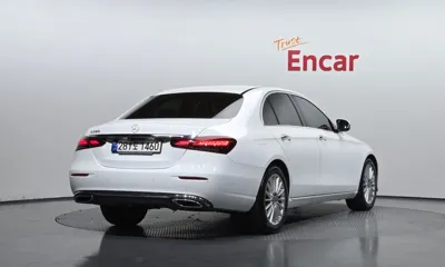 Mercedes-Benz E-Class 2021, 38718 км, за 26086.07 USD