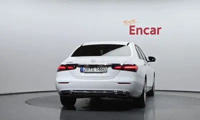 Mercedes-Benz E-Class 2021, 38718 км, за 26086.07 USD