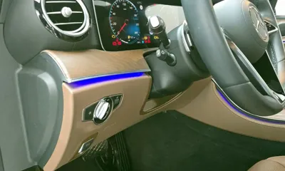 Mercedes-Benz E-Class 2021, 38718 км, за 26086.07 USD - фото 18