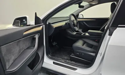 Tesla Model Y 2024, 17480 км, за 25928.84 USD - фото 10