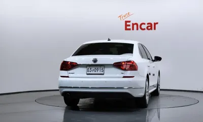 Volkswagen Passat 2016, 95958 км, за 4883.76 USD