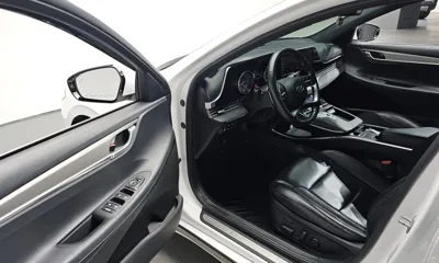 Hyundai Grandeur 2023, 79903 км, за 12406.46 USD - фото 11
