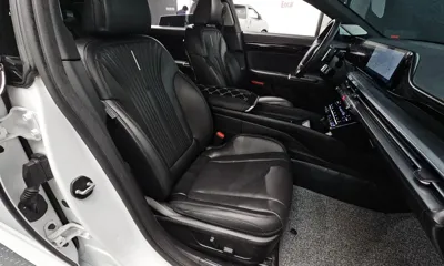 Hyundai Grandeur 2023, 167757 км, за 12117.27 USD - фото 26