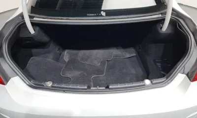 BMW 6-Series 2014, 148246 км, за 7680.19 USD - фото 20