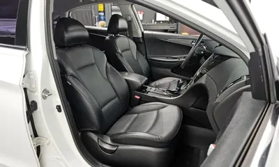 Hyundai Sonata 2012, 96015 км, за 3957.71 USD - фото 10