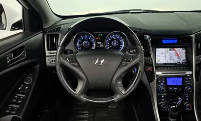 Hyundai Sonata 2012, 96015 км, за 3957.71 USD - фото 13