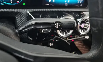 Mercedes-Benz A-Class 2020, 61674 км, за 13023.37 USD - фото 9
