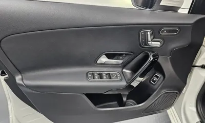 Mercedes-Benz A-Class 2020, 61674 км, за 13023.37 USD - фото 24