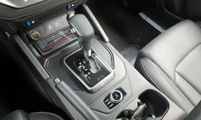 KG_Mobility_Ssangyong Rexton 2024, 8357 км, за 20085.89 USD - фото 9