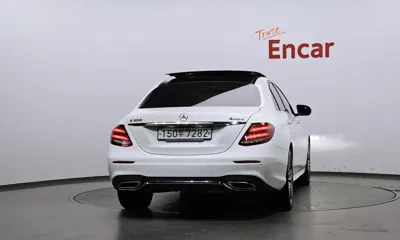 Mercedes-Benz E-Class 2020, 91436 км, за 20349.22 USD