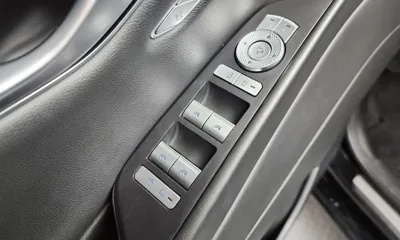 Genesis G80 2021, 77267 км, за 19537.47 USD - фото 29