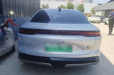 BYD Han L 2025, 7600 км, за 32371 USD - фото 5
