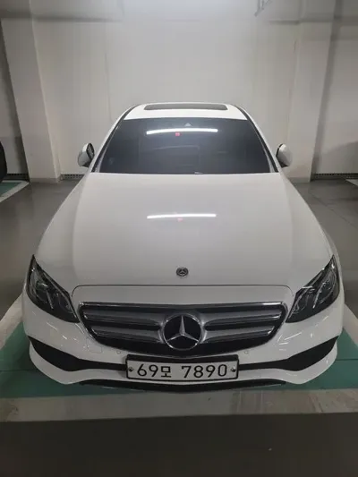 Mercedes-Benz E-Class 2019, 39500 км, за 25289.01 USD