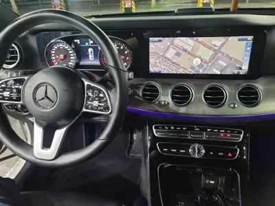 Mercedes-Benz E-Class 2019, 39500 км, за 25289.01 USD - фото 7
