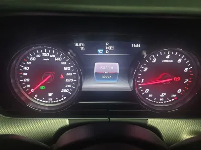Mercedes-Benz E-Class 2019, 39500 км, за 25289.01 USD - фото 8
