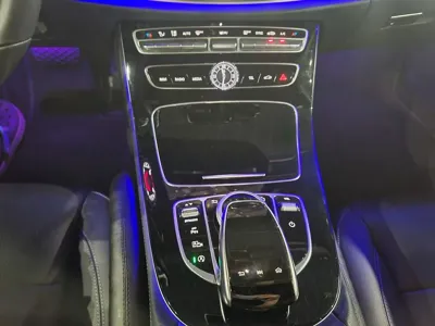 Mercedes-Benz E-Class 2019, 39500 км, за 25289.01 USD - фото 9