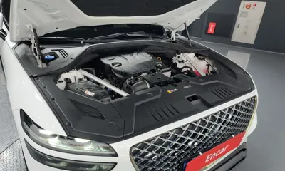Genesis GV70 2023, 14844 км, за 32845.46 USD - фото 6