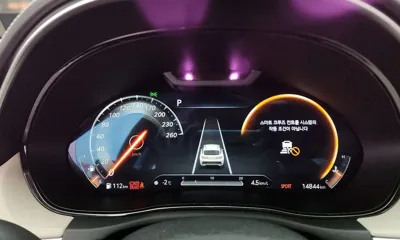 Genesis GV70 2023, 14844 км, за 32845.46 USD - фото 8
