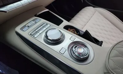 Genesis GV70 2023, 14844 км, за 32845.46 USD - фото 9