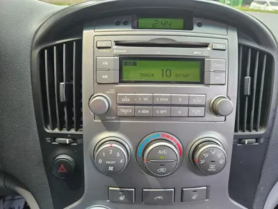 Hyundai Starex 2011, 186458 км, за 1969.28 USD - фото 9