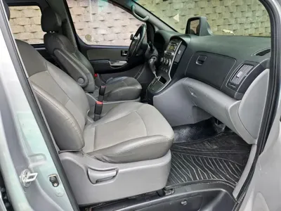 Hyundai Starex 2011, 186458 км, за 1969.28 USD - фото 13