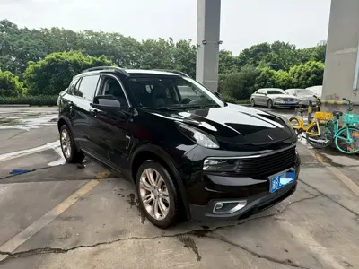 Lynk & Co 01 2018, 140000 км, за 5297.13 USD