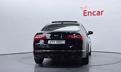 Kia K7 2015, 135565 км, за 3244.3 USD