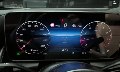 Mercedes-Benz GLC-Class 2025, 5375 км, за 44268.25 USD - фото 8