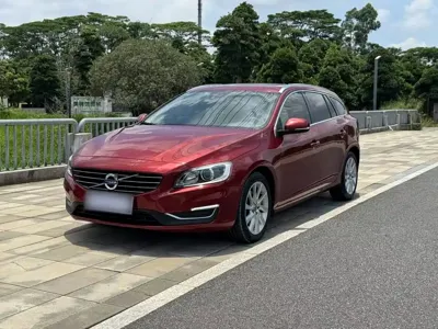 Volvo V60 · 2016 год