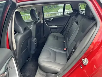 Volvo V60 2016, 138100 км, за 7497.73 USD - фото 15