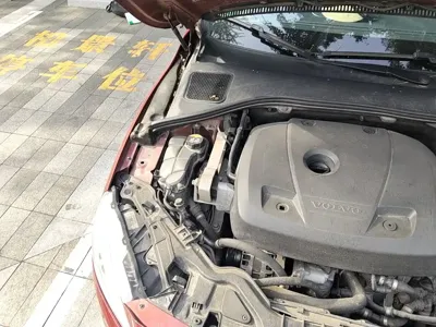 Volvo V60 2016, 138100 км, за 7497.73 USD - фото 21