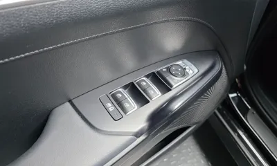 Kia K5 2022, 46048 км, за 15622.95 USD - фото 28