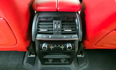 BMW X5M 2015, 129121 км, за 22252.86 USD - фото 19
