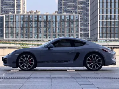 Porsche Cayman 2015, 82000 км, за 27927.65 USD