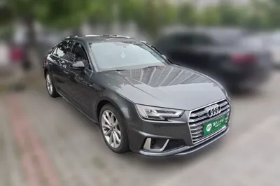 Audi A4L 2019, 102000 км, за 15758 USD