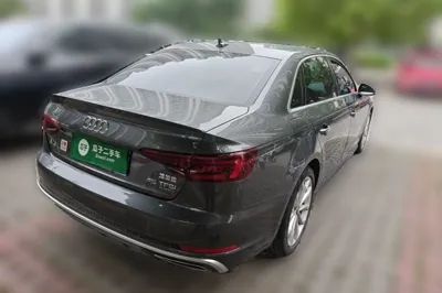 Audi A4L 2019, 102000 км, за 15758 USD - фото 6