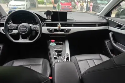 Audi A4L 2019, 102000 км, за 15758 USD - фото 9