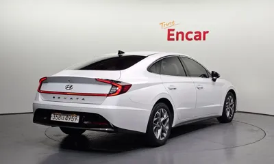 Hyundai Sonata 2022, 80427 км, за 10437.18 USD