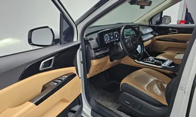 Kia Canival 2022, 90400 км, за 16187.64 USD - фото 11