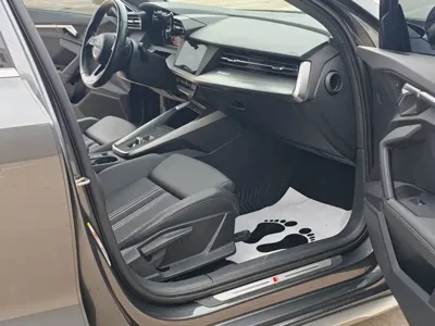 Audi A3 2021, 48000 км, за 19153.18 USD