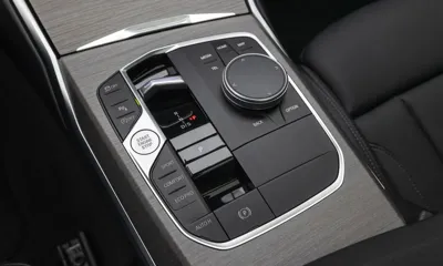BMW 3-Series 2025, 9716 км, за 27152.3 USD - фото 9
