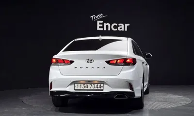 Hyundai Sonata 2019, 118844 км, за 6603.65 USD