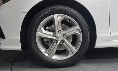 Hyundai Sonata 2019, 118844 км, за 6603.65 USD