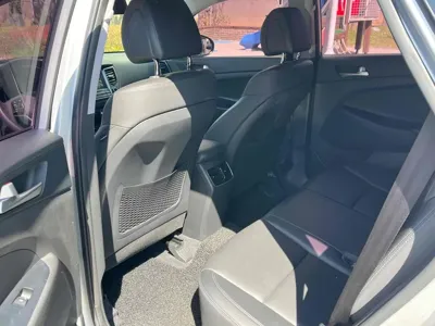 Hyundai Tucson 2018, 66000 км, за 10358.31 USD - фото 10