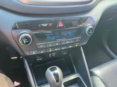 Hyundai Tucson 2018, 66000 км, за 10358.31 USD - фото 18