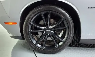 Dodge Challenger 2017, 135387 км, за 34803.57 USD