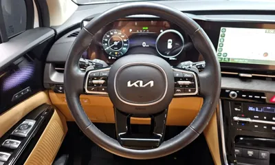 Kia Canival 2023, 58780 км, за 19815 USD - фото 13